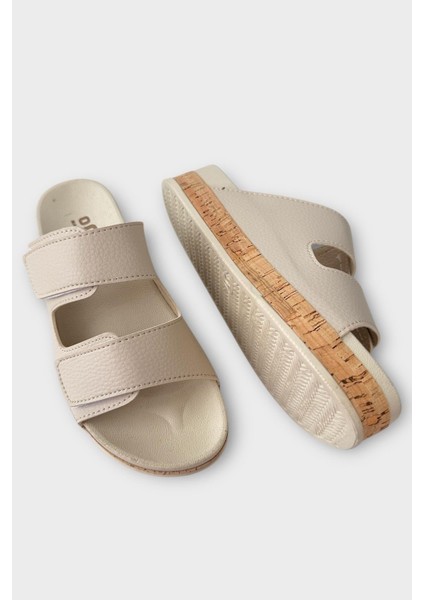 Kadın Günlük Terlik Kalın Taban Çift Bant Cırtlı Rahat Şık Yazlık Ev Plaj Tatil Terliği BEJ fırsatları