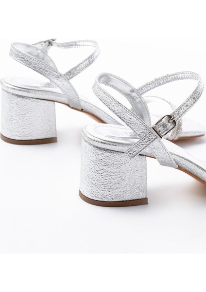 Gümüş Çift Bantlı Taşlı Kalın Topuklu Kadın Ayakkabı indirimleri