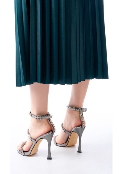 Platin Taşlı Platformlu Topuklu Kadın Ayakkabı modelleri