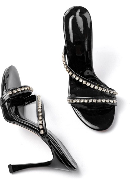 Kadın Siyah Gümüş Taşlı Platformlu Topuklu Terlik fırsatları