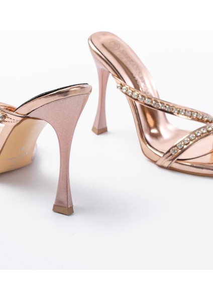 Kadın Rose Taşlı Platformlu Topuklu Terlik fırsatları