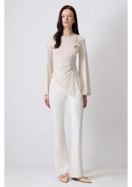 Fiyonk Detaylı Drapeli Bluz Taş indirimleri