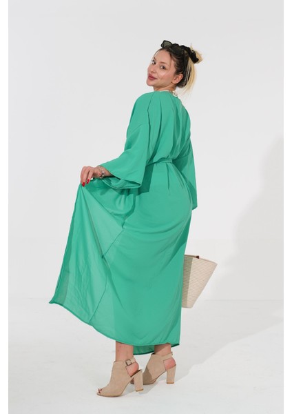 Kadın Yeşil Kimono – Yazlık Hafif Kumaş – Belden Bağlamalı – Standart Beden