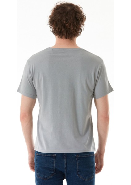 Boston Yazı Baskılı Bisiklet Yaka Tişört fırsatları