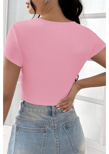 Kadın Pembe Yarım Kol Düz Yaka Crop Top Bluz fiyatları