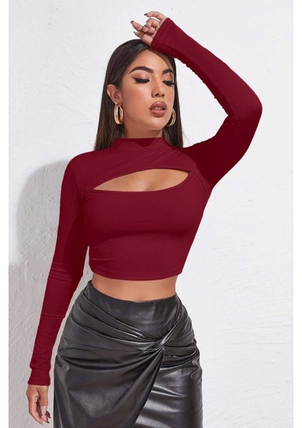 Kadın Bordo Göğüs Dekolteli Uzun Kollu Cut Out Crop Top Bluz