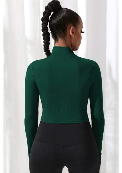 Kadın Yeşil Uzun Kol Fermuarlı Parmak Geçme Detaylı Dik Yaka Crop Top Bluz fiyatları