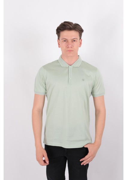 2317052 Erkek T-Shirt