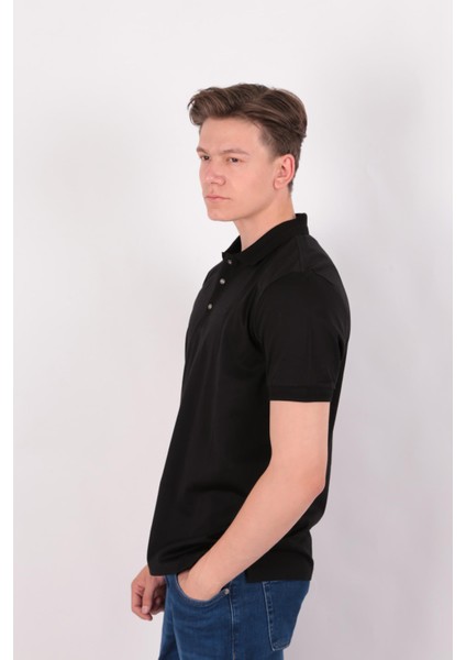 2317052 Erkek T-Shirt