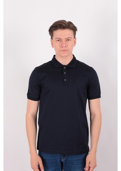 2317052 Erkek T-Shirt