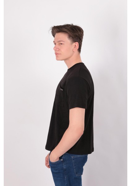 FP24B2042 Cepli Bis Yaka Erkek T-Shirt fiyatları