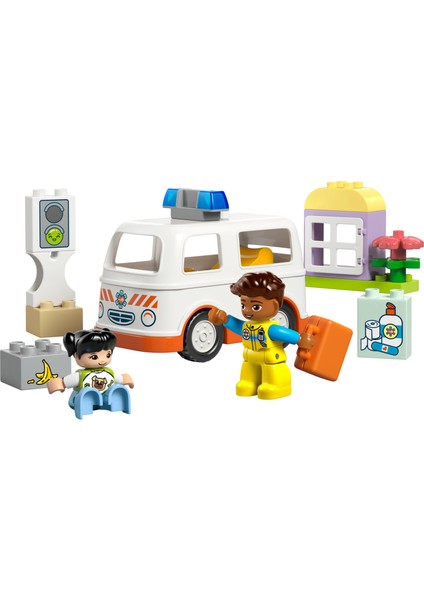 ® DUPLO® Ambulans ve Sürücü 10447 - 2 Yaş & Üzeri Çocuklar için Eğitici Oyuncak Yapım Seti (19 Parça)