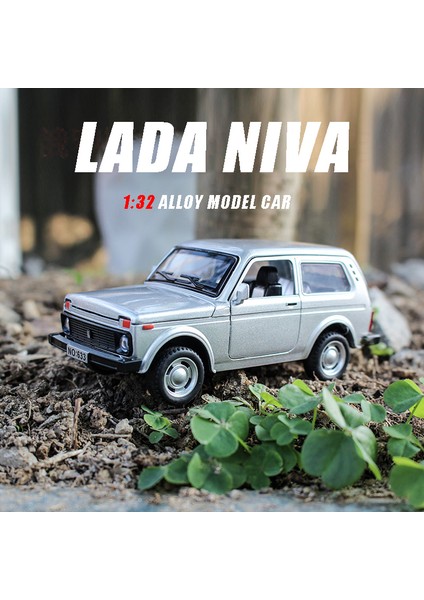 1:32 Lada Jeep Nostaljik Araba Modeli Alaşım Araba Diecast Model Ses ve Işık Geri Çekin Oyuncaklar Koleksiyonu Çocuk Doğum Günü Oyuncak Hediye (Yurt Dışından)
