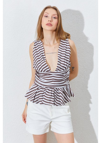 Kadın Kahve Önü Arkası V Beli Drapeli Peplum Bluz