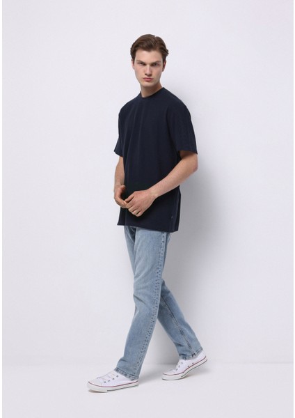 Comfort Fit Yuvarlak Yaka Düz Erkek Lacivert Kısa Kol Tişört modelleri