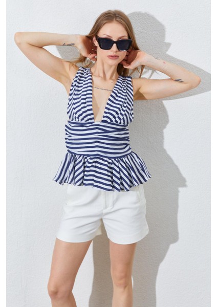 Kadın Lacivert Önü Arkası V Beli Drapeli Peplum Bluz modelleri