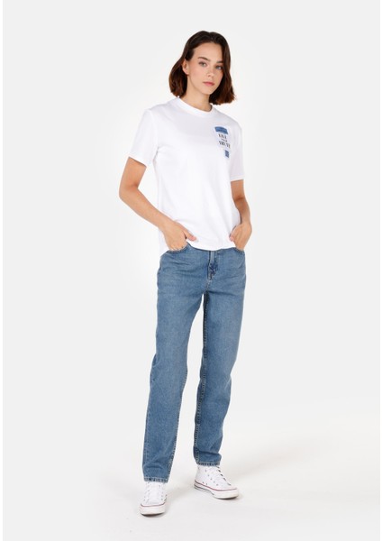 Regular Fit Yuvarlak Yaka Baskılı Kadın Beyaz Kısa Kol Tişört modelleri