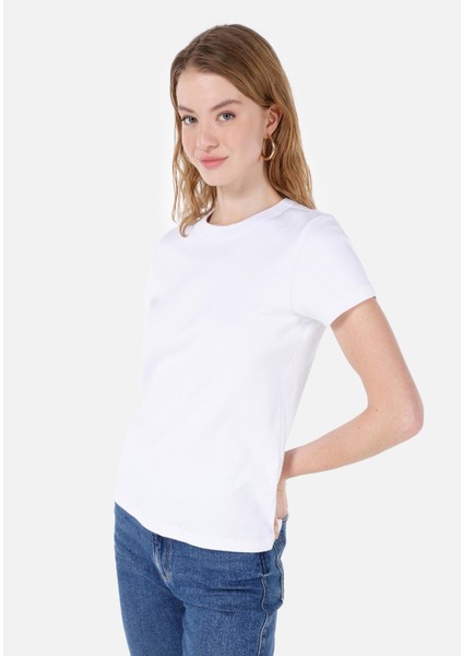 Slim Fit Yuvarlak Yaka Düz Kadın Beyaz Kısa Kol Tişört