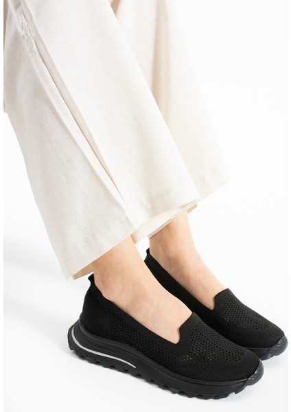 Babet Siyah Triko (Beyaz Taban) Günlük Kadın Sneaker