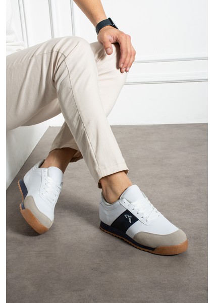Günlük Sneaker Bağcıklı Şeritli Ergonomik Spor Ayakkabı fiyatları