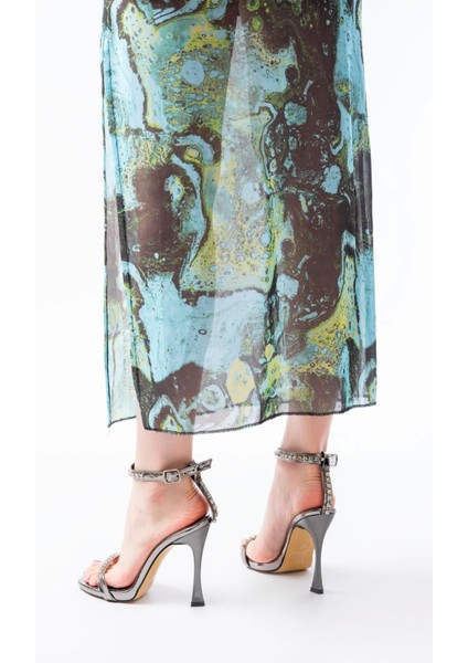 Gümüş Taş Aksesuarlı Platformlu Topuklu Kadın Terlik