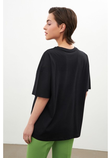 Siyah Bisiklet Yaka Oversize Düz T Shirt modelleri