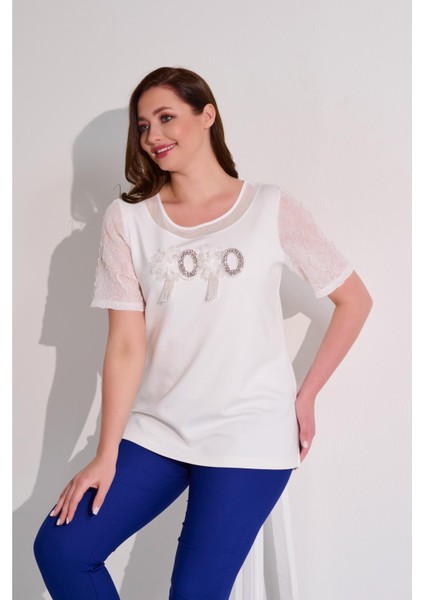 Büyük Beden Önü Işlemeli Kısa Kol Bluz fiyatları