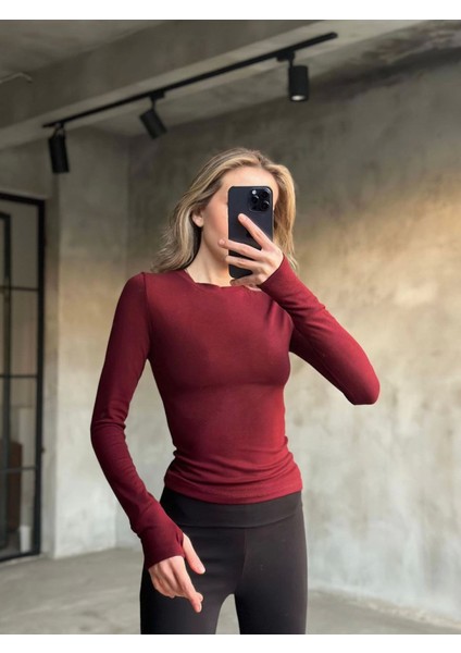 Parmak Geçmeli Buzi Body - Bordo