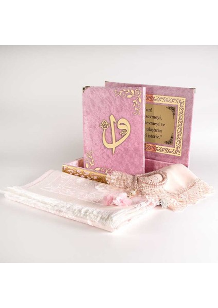 Raşel Kutulu, Şal + Seccade + Tesbih + Kuran Hediye Seti (Orta Boy, Bebe Pembe, Elif-Vav)