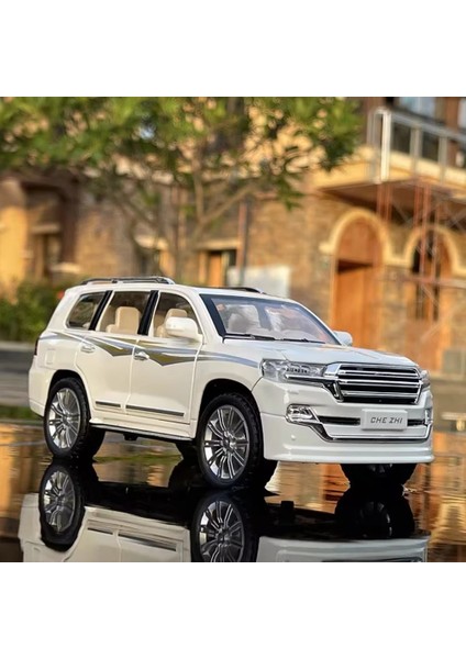 Ölçekli 1:24 Toyota Land Cruiser Araba Oyuncak Modeli Döküm Alaşım Arabalar Ses Işığı Geri Çekin 6 Kapı Açık Lastik Lastik Araç Çocuk Hediye (Yurt Dışından) fiyatları