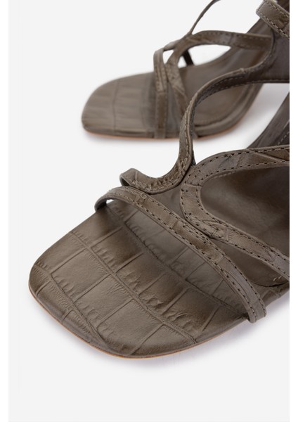 Kadın Deri Topuklu Ayakkabı 1150 2381006 Bn Ayk Y25 Croco Caıro Antıque modelleri