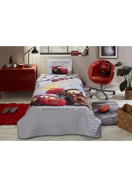 Cars On The Road Tek Kişilik Disney Lisanslı Çocuk Yatak Örtüsü 160X230 cm modelleri