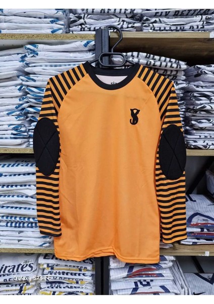 Kaleci Çocuk Forması Turuncu Sünger Destekli Çorap+Bileklik 4 Parça modelleri