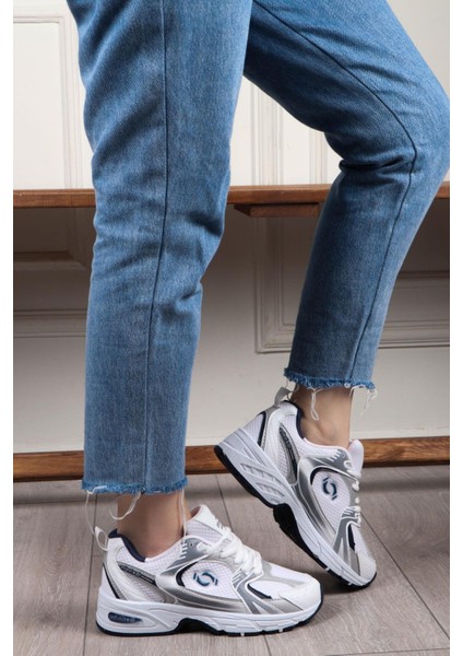 530 Genç Rahat Sneaker