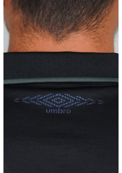 5 Yıldızlı Siyah Umbro T-Shırt