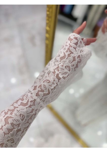 Villana Madonna Yaka Uzun Kol Midi Boy Dantel Elbise Beyaz modelleri