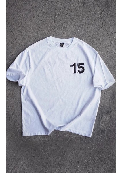Kısa Kollu Beyaz T-Shirt indirimleri