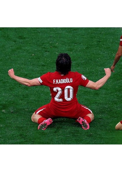 Türkiye Milli Takımı Euro 2024 F.E.R.D.İ K.A.D.I.O.Ğ.L.U Deplasman Forması (Red)