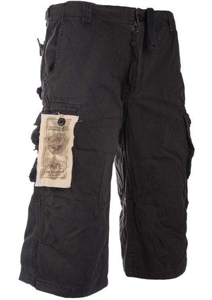 Sıyah Kısa Pantolon