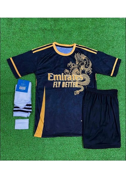 Cristiano Ronaldo Özel Dragon Tasarımlı R.E.A.L. M.A.D.R.İ.D. Çocuk Forması 4'Lü Set fiyatları