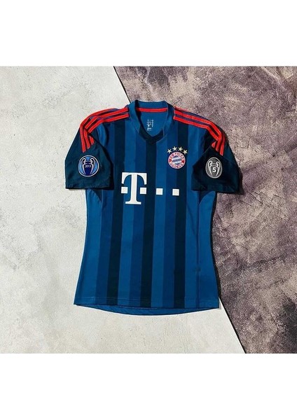 B.A.Y.E.R.N/M.Ü.N.İ.H 2013/14 Sezonu Arjen Robben Nostalji Forması