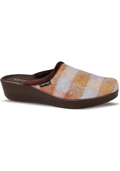 9932-32 Kadın Ev Terliği Kahve 36-40