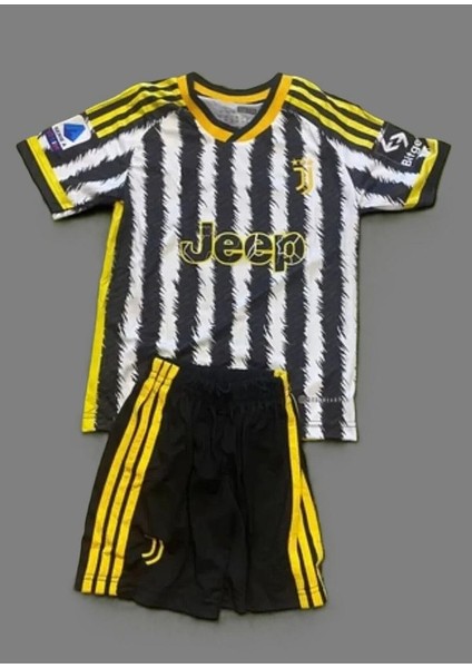 Dusan Vlahovic 2023-24 Sezonu Juventus Iç Saha Çocuk Forması 4'Lü Set fiyatları