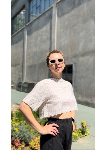 Keten Viskon Sırtı Açık Çizgili Crop