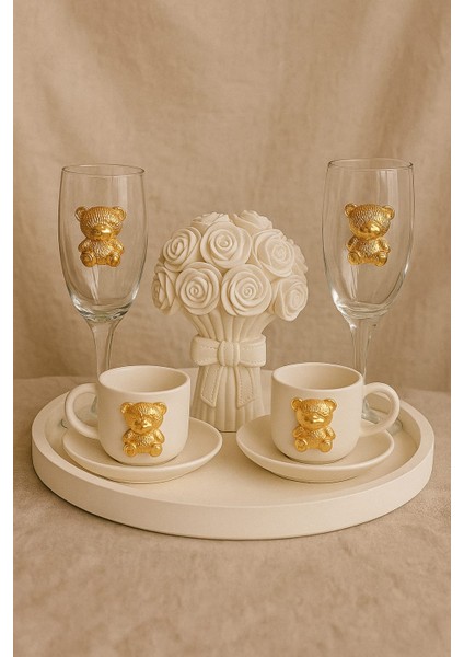 El Yapımı Ayıcık ve Gül Figürlü Dekoratif Kahve & Kadeh Seti – Tepsili Özel Sunum Takımı fiyatları