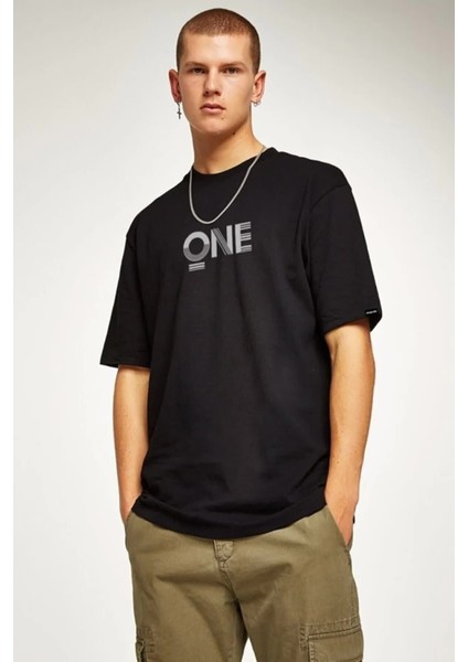 Oversıze One Baskılı Tişört modelleri
