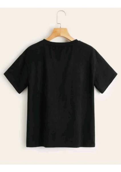 Siyah Papatya Baskılı T-Shirt fiyatları