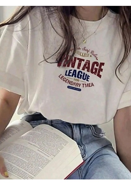 Trend Beyaz Vintage Baskılı Oversize T-Shirt