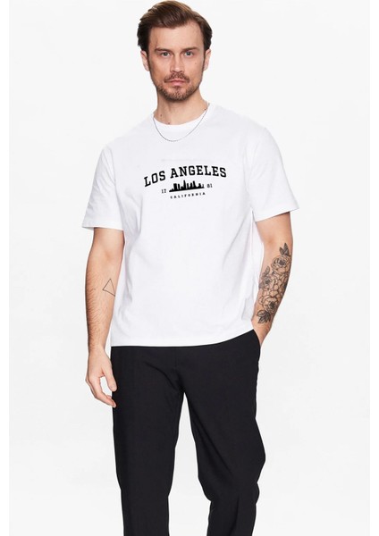 Beyaz Los Angeles Yazılı Tasarım Baskılı Bisiklet Yaka Pamuklu Oversize Kadın Erkek/unisex T-Shirt fiyatları