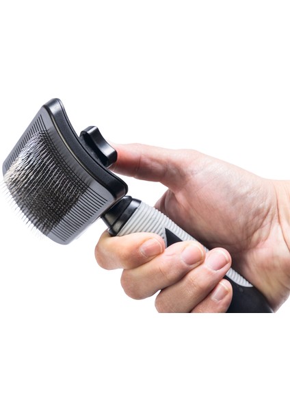 Beeztees Uzun Tüylü Köpek Tarağı, Bas-Çek Birikmiş Tüyleri Kolay Sıyırma, Siyah, 19X10,5X5CM